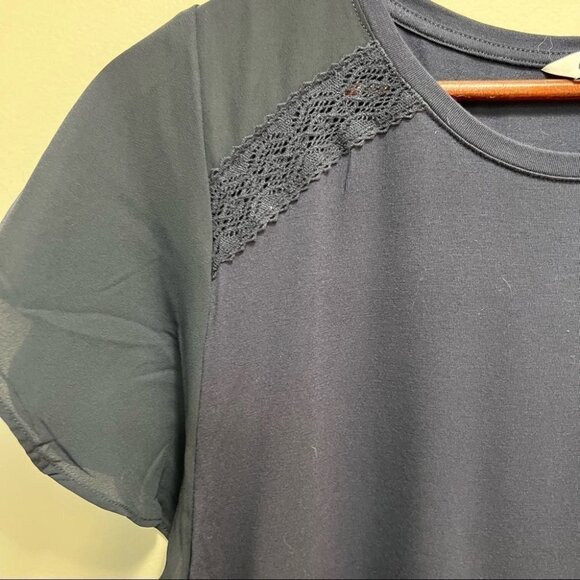 Reitman’s Flutter Sleeve  Mix Media Top Size M - Picture 7 of 10